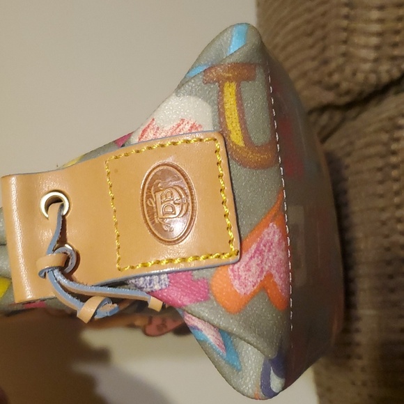 Dooney & Bourke RARE neon print mini bag with shoulder strap. EUC!!! - Picture 4 of 7